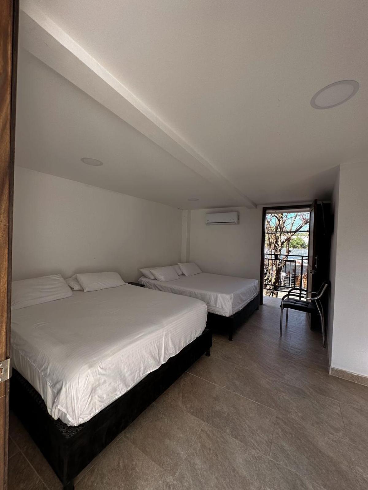 Hotel Victoria Queen Villavieja Dış mekan fotoğraf
